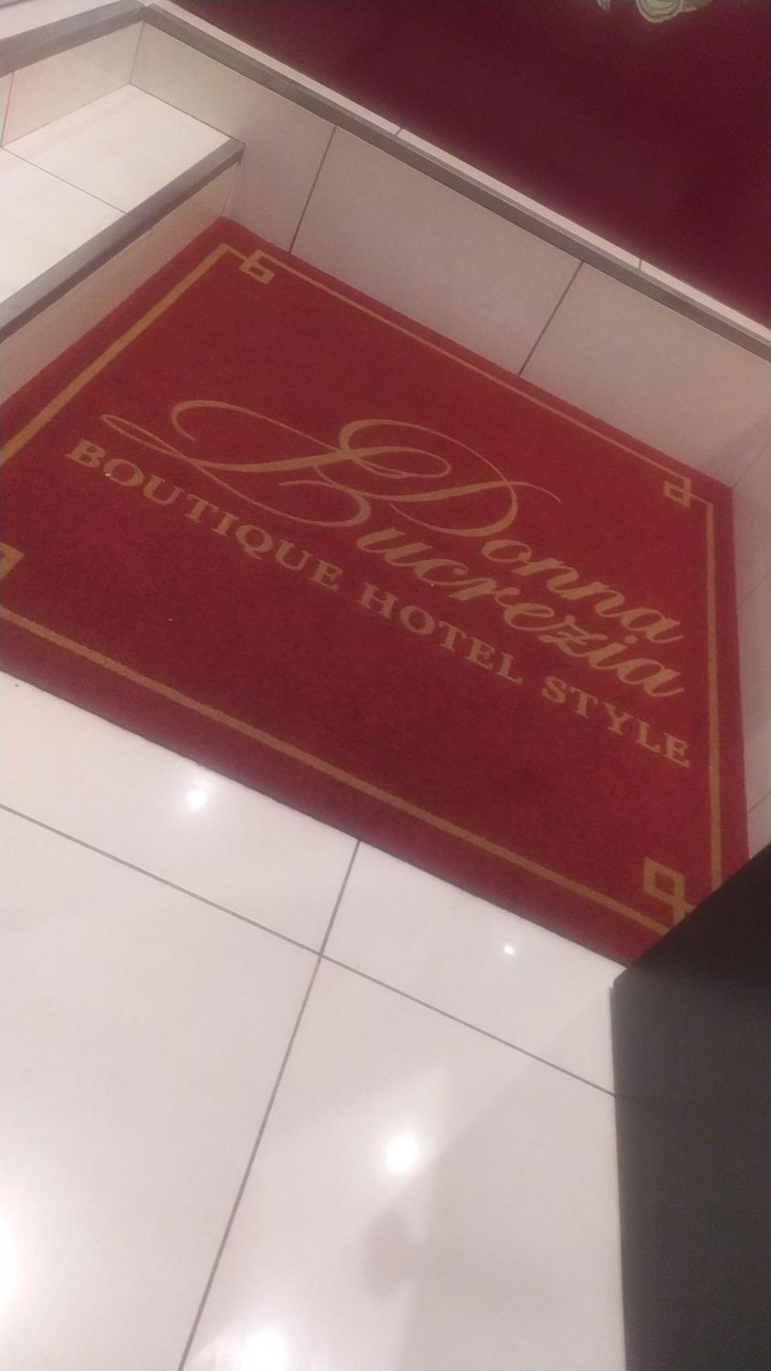 Donna Lucrezia Boutique Style 4*