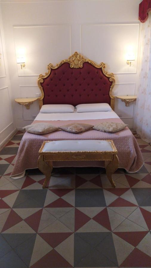 Couette-café Donna Lucrezia Boutique Style 4*