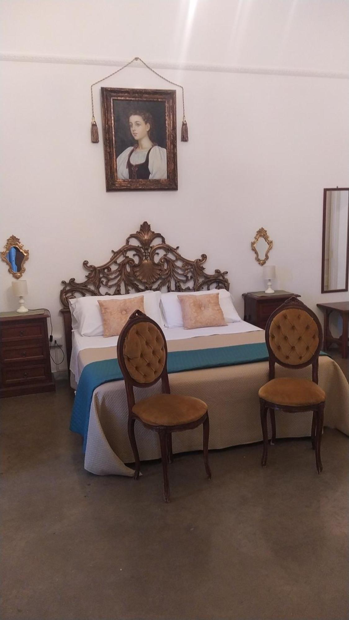 Donna Lucrezia Boutique Style -residenze D'epoca- Bed & Breakfast Bisceglie